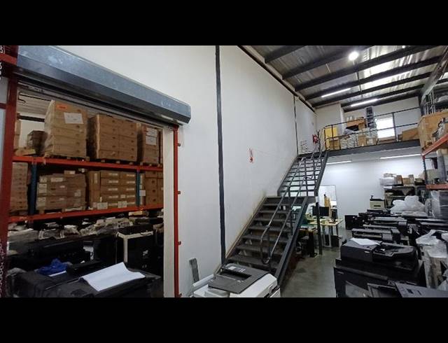 INDUSTRIAL PROPERTY TO RENT IN HENNOPSPARK